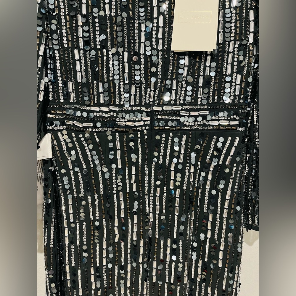 MAC DUGGAL 93590A
Embellished High Neck Long Sleeve Fitted Dress size 10 - Picture 9 of 12